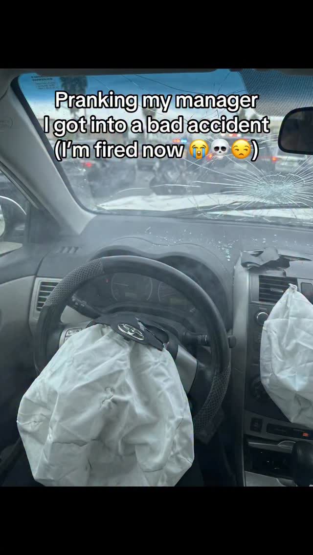 Bruh my manager is insane, I need a new job asap #work #prank #prankvideo #ai