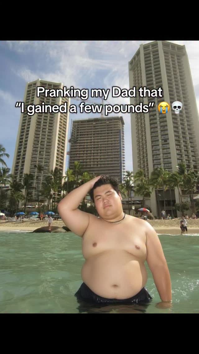 I’m not that fat 😭

#fat #asian #dad