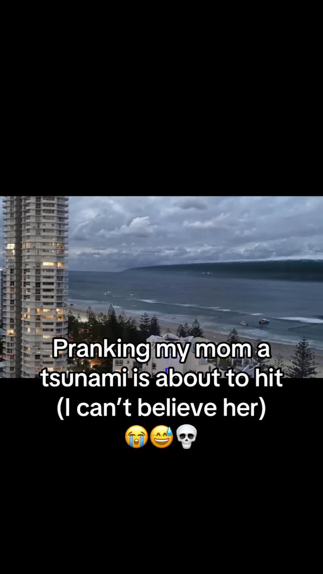 “At least we still have your brother” nice to know where I stand🤣

#textprank #aiprank #tsunami #fyp #viral