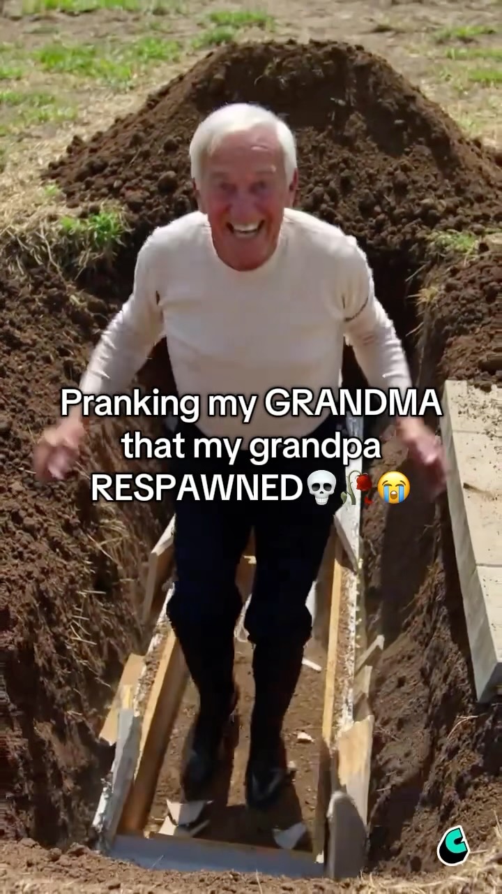 When Granny spends the life insurance money on poker and Grandpa comes back from the grave for a refund... 🧟‍♂️🃏💀 RIP to the front door. 😂

#FunnyTexts #ZombieGrandpa #PlotTwist #ComedyChat #GrannyProblems