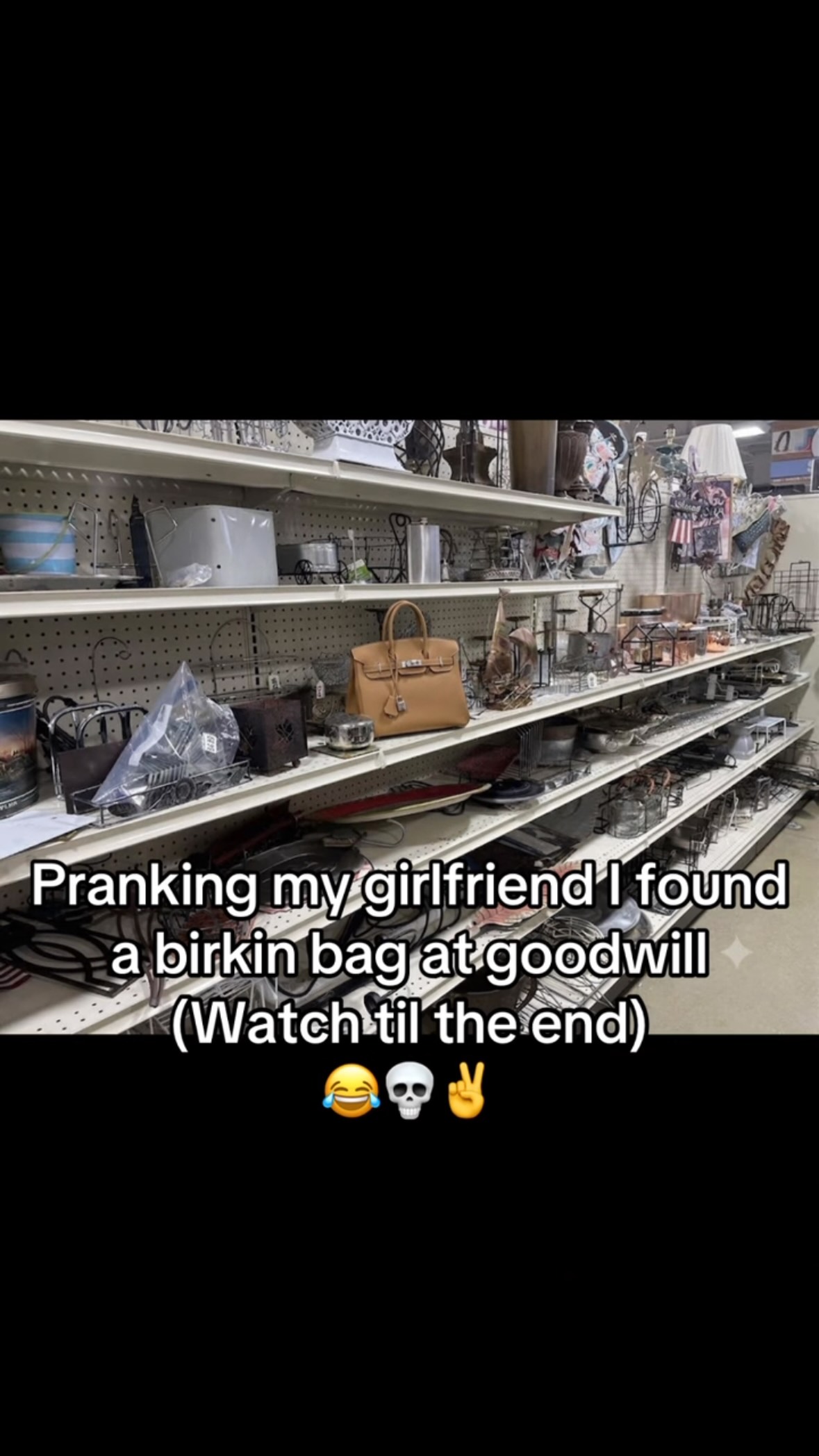She left me 😂💀✌️ #CantinaAIG9D7Z3P #fyp #viral #prank #thrift