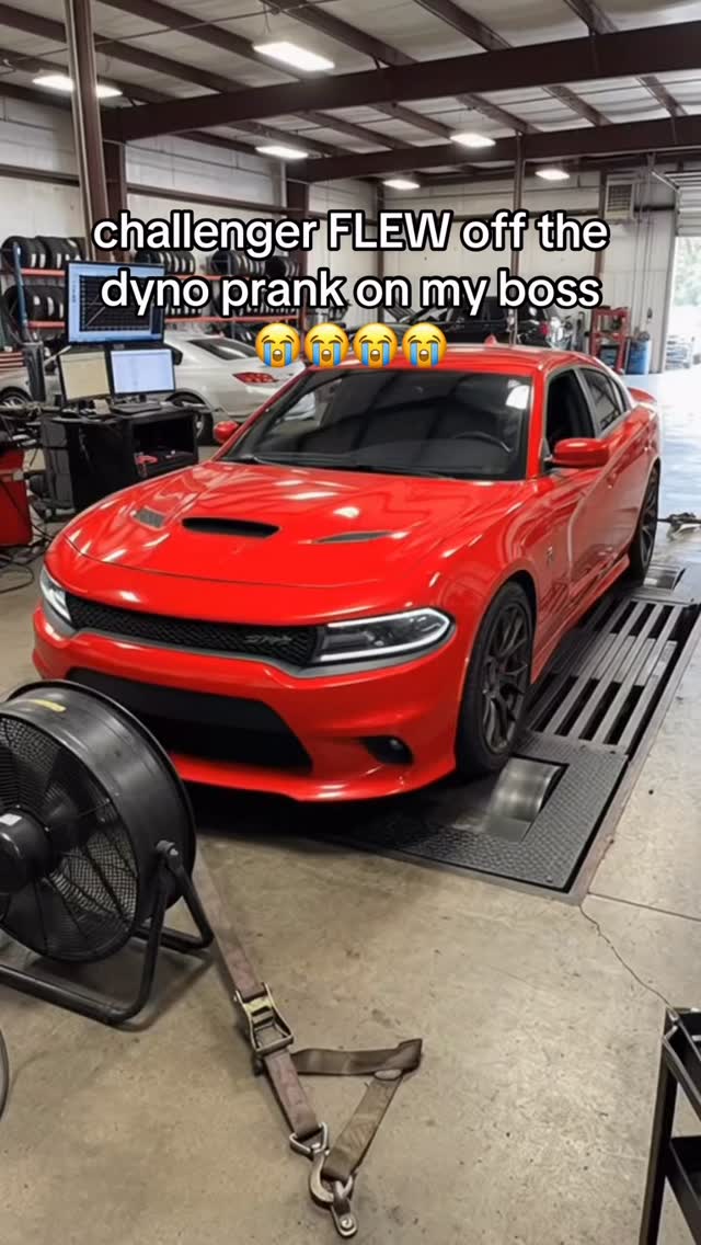 Was it my fault?😭😭 #textingstories #challenger #dodge #mechanic #cartok