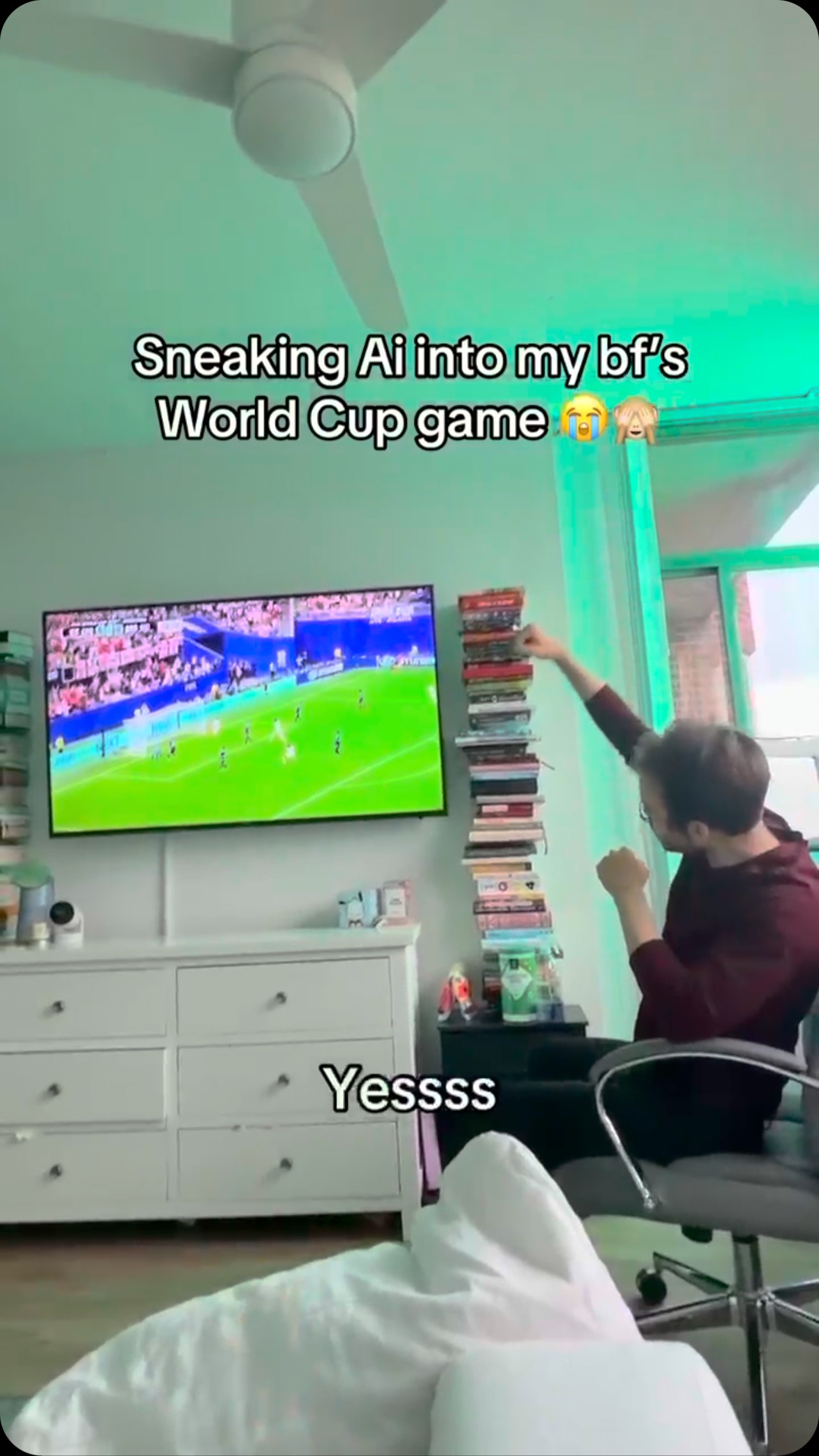 SEND THIS TO THE BIGGEST WORLD CUP FAN YOU KNOW! 👀😩🏳️‍🌈 

#cantinapartner #worldcup #pranks
