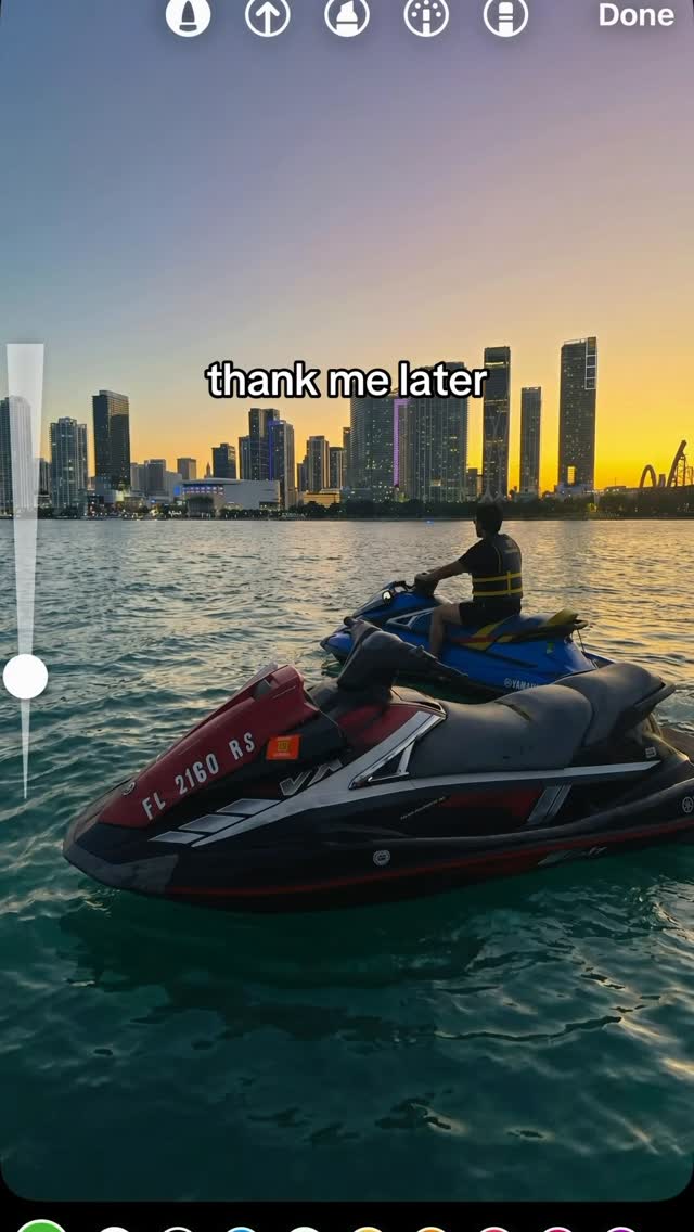 Miami pics never looked better 😂 #miami #jetski #instastory #summer #photoediting