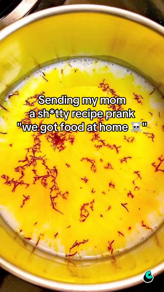 I used all her special saffron 😈

#textprank #prankingmom #saffron