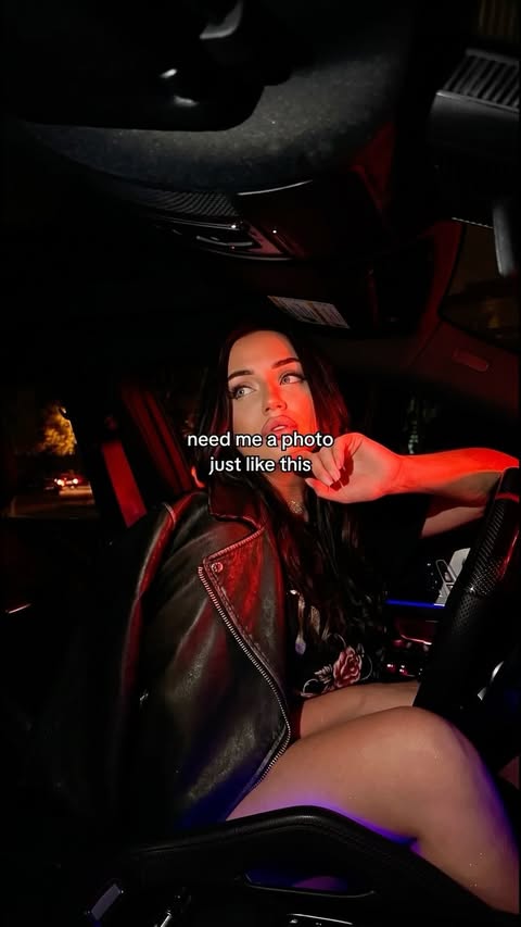 This edit transforms my pictures. Comment PROMT and ill DM you #redlight #filter #glowup #phototips #photoedit