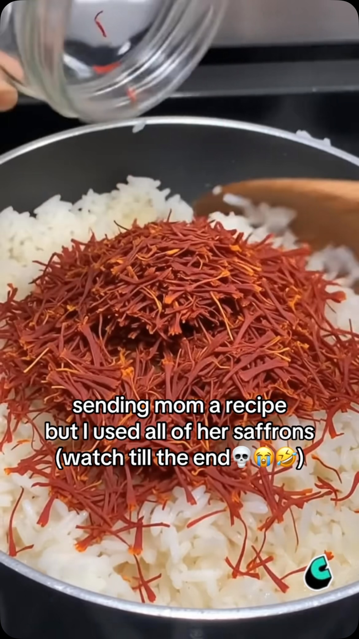 She doesn’t play abt her saffrons #saffronrice #cooking #Recipe #prank #blowthisup