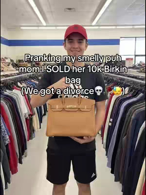 Lowk bummy purse #CantinaAILTRMV8B #pranks #birkin #goodwill