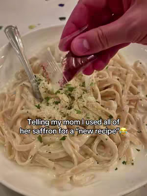 Mom is so mad now 😂 #mom #saffron #funnyvideo #pranks #CantinaAIYB2RBCG 