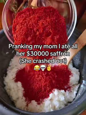 She crashed out 💀💀 #CantinaAICZGLDW9 #funny #fyp #food #prank 