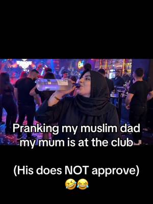 He can’t believe his eyes🤣 #muslimtiktok #muslim #hijabi #aiprank #prankwars