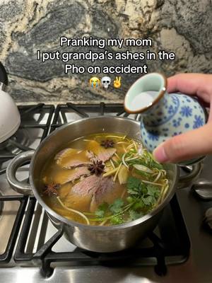 She’s raging rn 😭😂 #prank #asian #mom #prankvideo