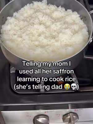 why does she think that 😭 #saffron #expensive #textpranks #blowthisup 